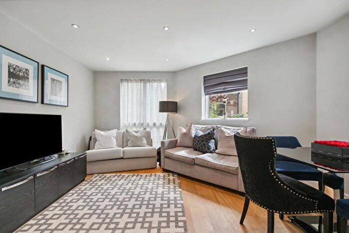 2 Bedroom Flat To Rent In Black Friars Lane, EC4V