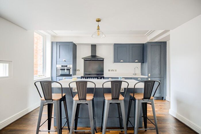 2 Bedroom Flat To Rent In Reliance Works, Kenyon Street, Jewellery Quarter, B3