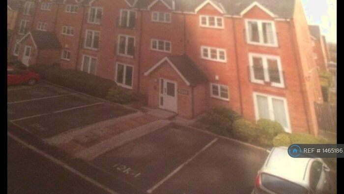 2 Bedroom Flat To Rent In Blackthorn Road, Ilkley, LS29