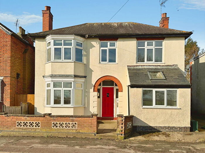 3 Bedroom Detached House For Sale In Leicester Road, Fleckney, Leicester, LE8