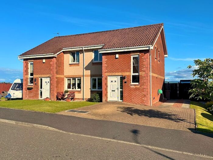 3 Bedroom Semi-Detached House For Sale In Burns Drive, Maybole, KA19