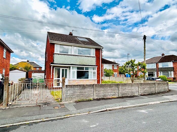 3 Bedroom Detached House For Sale In Fairfax Place, Walton-Le-Dale, Preston, Lancashire, PR5
