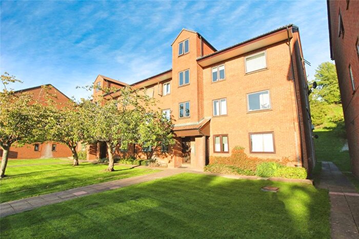 1 Bedroom Flat For Sale In Tippett Rise, Dale Road, Reading, RG2