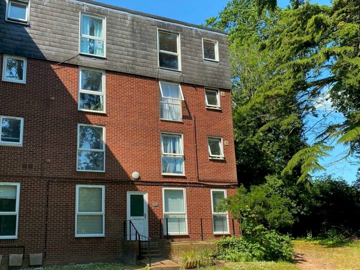 2 Bedroom Maisonette To Rent In Bohemia, Hemel Hempstead, HP2
