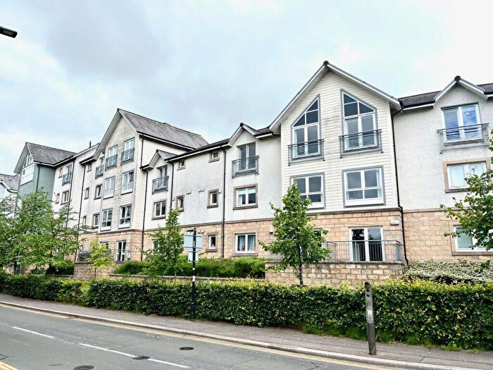 2 Bedroom Flat To Rent In Chandlers Court Stirling, FK8