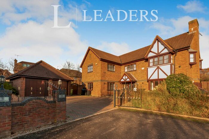 5 Bedroom Detached House To Rent In Stevens Field, Wavendon Gate, Milton Keynes, MK7