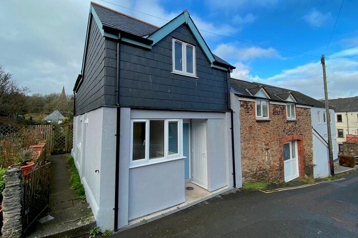 2 Bedroom Cottage To Rent In New Road, Modbury, Ivybridge, PL21