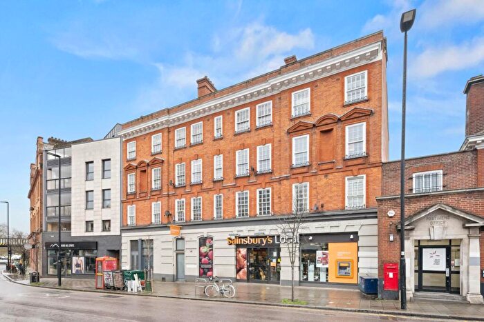 2 Bedroom Flat To Rent In Herne Hill, SE24