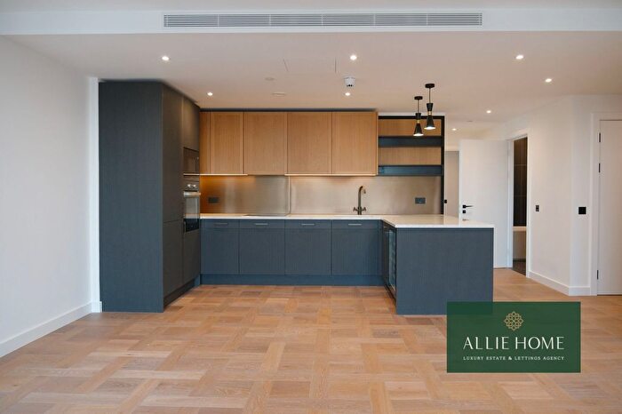 2 Bedroom Flat For Sale In Vaughan Way, London, E1W