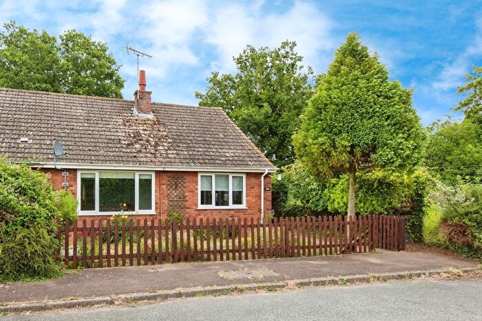 2 Bedroom Semi-Detached Bungalow For Sale In Glebe Close, Northwold, Thetford, IP26