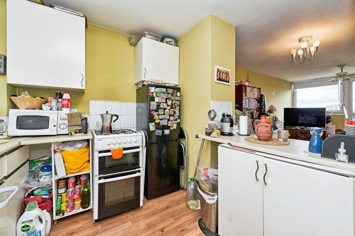 1 Bedroom Flat For Sale In King Street, London, W6
