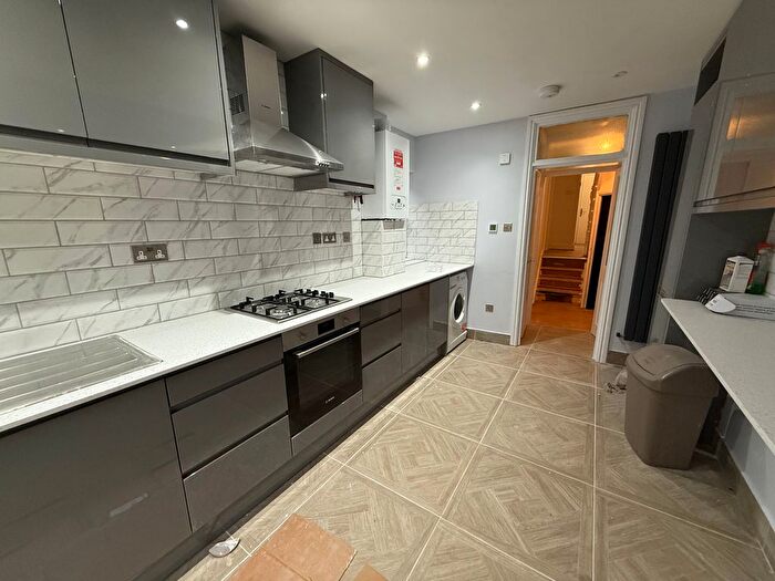 4 Bedroom Terraced House To Rent In Belgrade Road, London, N16