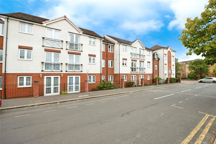 1 Bedroom Retirement Property For Sale In Myddleton Court, Romford, RM11