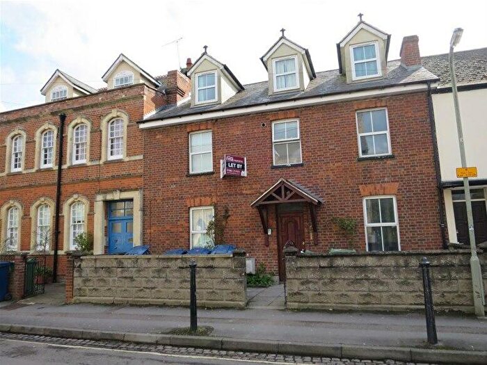 1 Bedroom House To Rent In Marston Street, Cowley, Oxford, OX4