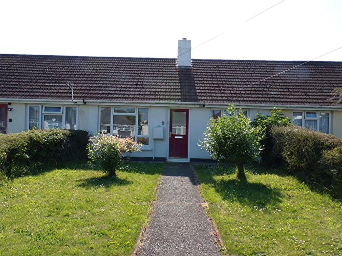 1 Bedroom Terraced Bungalow To Rent In Pill Gardens, Braunton, EX33