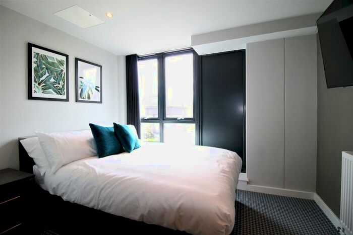 Studio To Rent In Astra House, - Kenton Road, Harrow, Middlesex, HA3