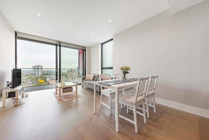 1 Bedroom Flat To Rent In Gwynne Road, Battersea, London, SW11