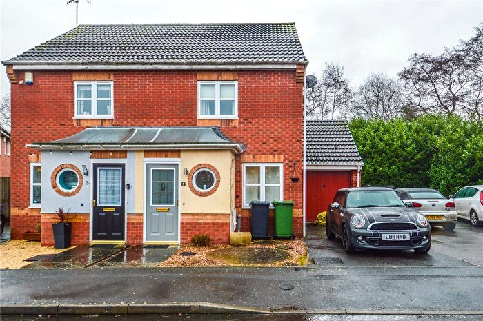 2 Bedroom Detached House To Rent In Vowchurch Close, Redditch, B97