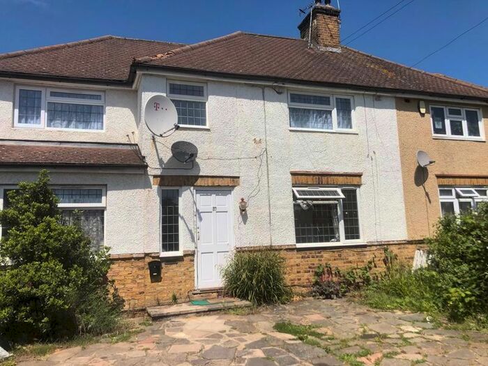 Studio To Rent In Nelson Road, Stanmore, Middlesex, HA7