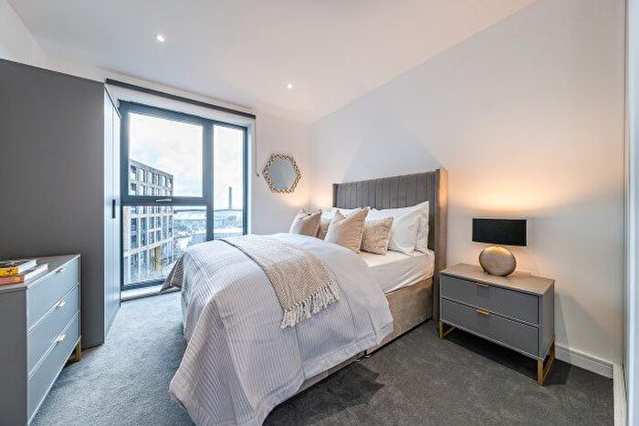 1 Bedroom Flat To Rent In Watteau Square, Croydon, CR0