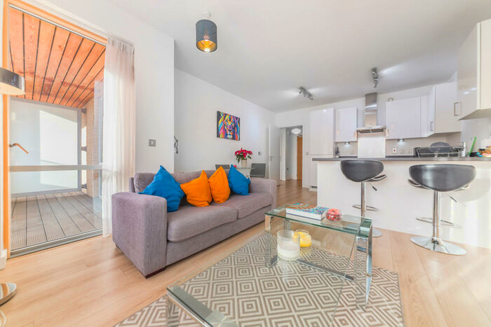 1 Bedroom Apartment To Rent In Eddington Court, Silvertown Square, Silverton Square, London, E16