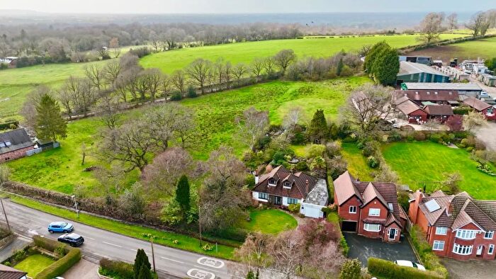 2 Bedroom Detached Bungalow For Sale In Middlewood Road, Poynton, Stockport, SK12