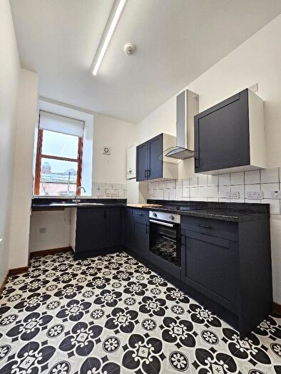 2 Bedroom Flat To Rent In Argyle Street, Paisley, Renfrewshire, PA1