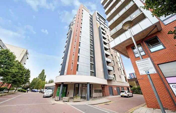 1 Bedroom Flat To Rent In Fairbanks Court, Atlip Road, Wembley, HA0