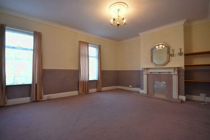 1 Bedroom Flat To Rent In Leeds Road, Blackpool, FY1