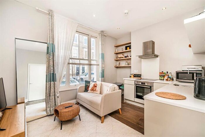 1 Bedroom Flat To Rent In Ifield Road, South Kensington, SW10