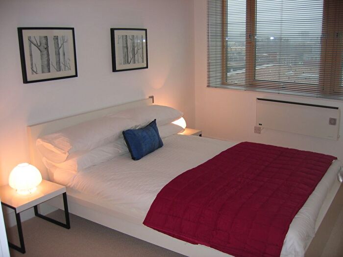 1 Bedroom Property To Rent In Clarence House, Leeds, LS10