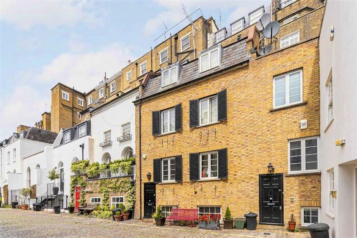 4 Bedroom Property To Rent In Craven Hill Mews, London, W2