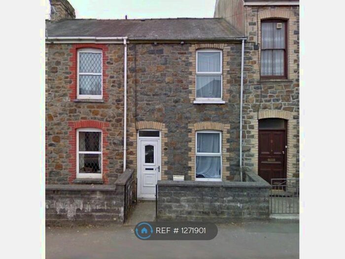 3 Bedroom Terraced House To Rent In Glannant Road, Carmarthen SA31