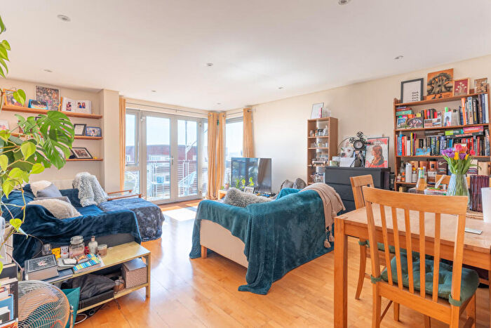 2 Bedroom Flat For Sale In The Panoramic, Park Row, Bristol, BS1