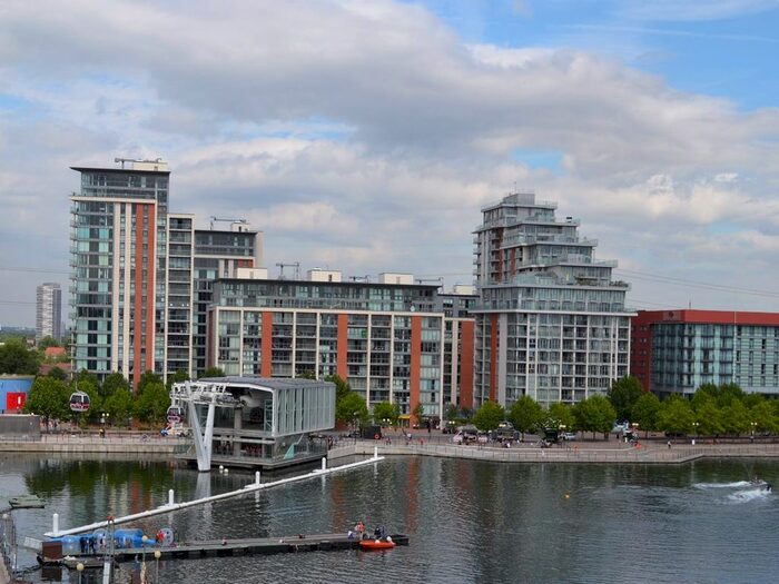 Studio To Rent In Western Gateway, London, E16