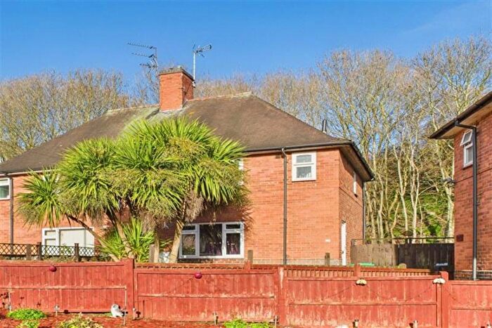 3 Bedroom Semi-Detached House For Sale In Skipton Circus, Sneinton, NG3