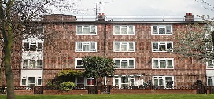 2 Bedroom Maisonette To Rent In Tufnell Park Road, Holloway, N7