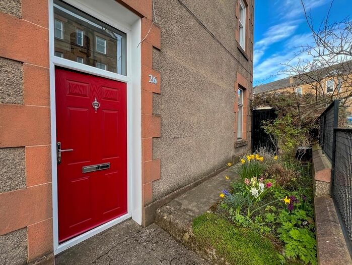 2 Bedroom Flat To Rent In Jessfield Terrace, Edinburgh, EH6