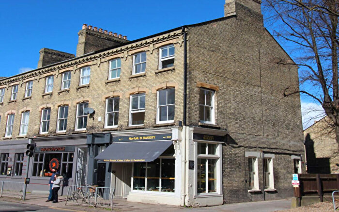 2 Bedroom Maisonette To Rent In Station Road, Cambridge, CB1