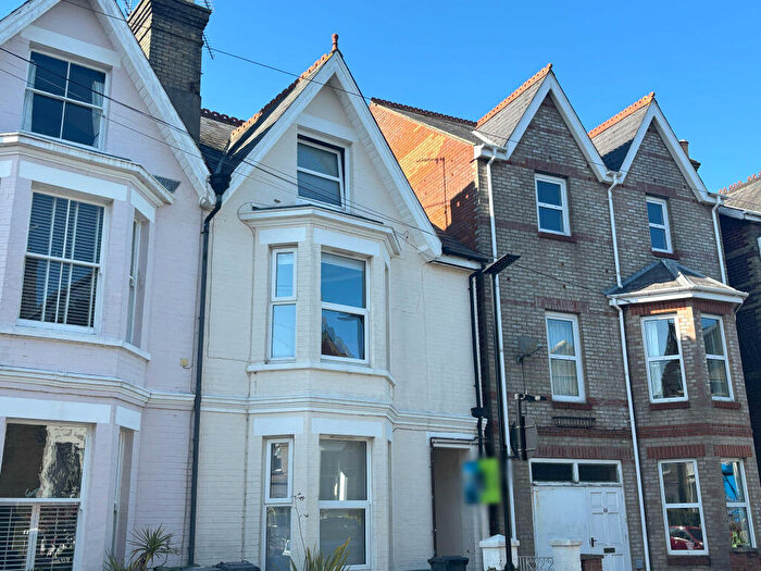 2 Bedroom Flat To Rent In Beckford Road, Cowes, PO31