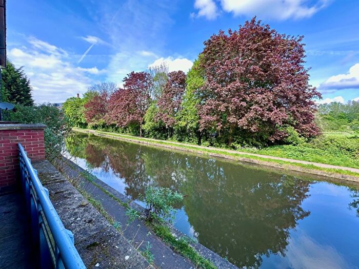2 Bedroom Flat To Rent In Hartington Street, Loughborough, LE11