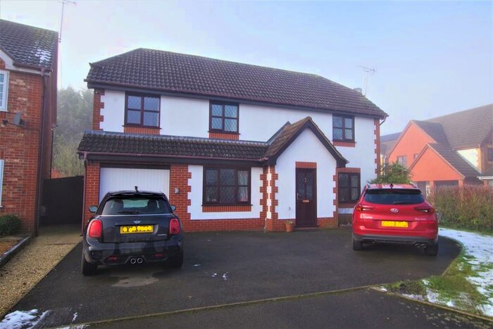 5 Bedroom Detached House For Sale In Overcroft, Bramshall, ST14