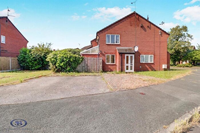 1 Bedroom House For Sale In The Beeches, Nantwich, CW5