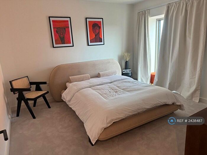 3 Bedroom Penthouse To Rent In India House, London, E16