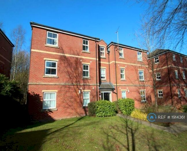 2 Bedroom Flat To Rent In Sandlewood Crescent, Leeds, LS6