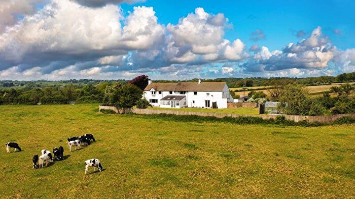 6 Bedroom Farm House For Sale In Maes-Y-Felin, Dyffryn, The Vale Of Glamorgan, CF5