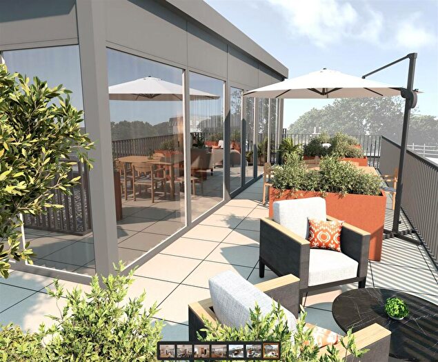 2 Bedroom Retirement Property For Sale In Lindfield Place, BN11