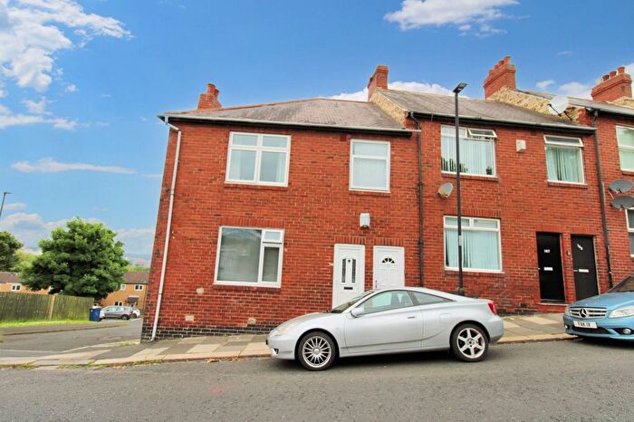 3 Bedroom Flat To Rent In St. Peters Road, Newcastle Upon Tyne, NE6