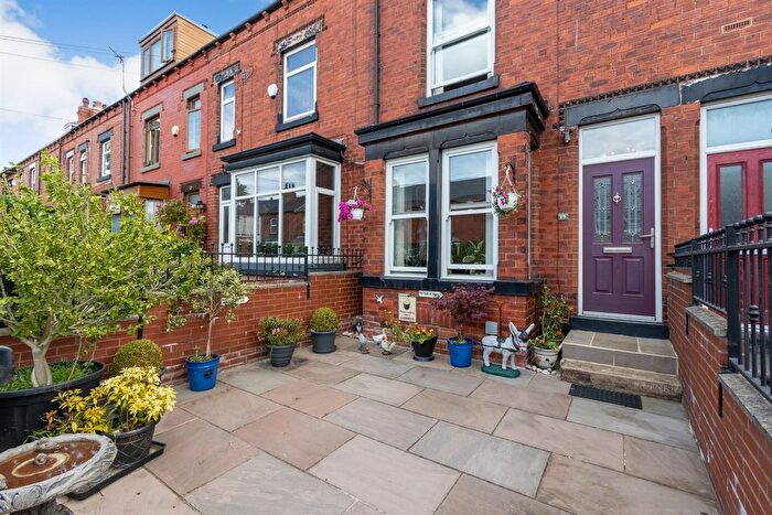 4 Bedroom Terraced House For Sale In Marshall Street, Crossgates, Leeds, LS15