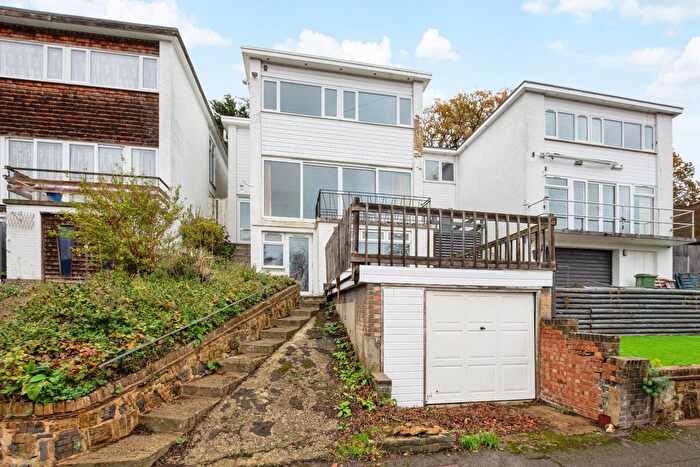 4 Bedroom Detached House For Sale In Madeira Avenue, Bromley, BR1